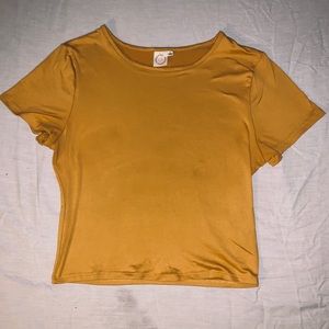 Yellow t shirt
